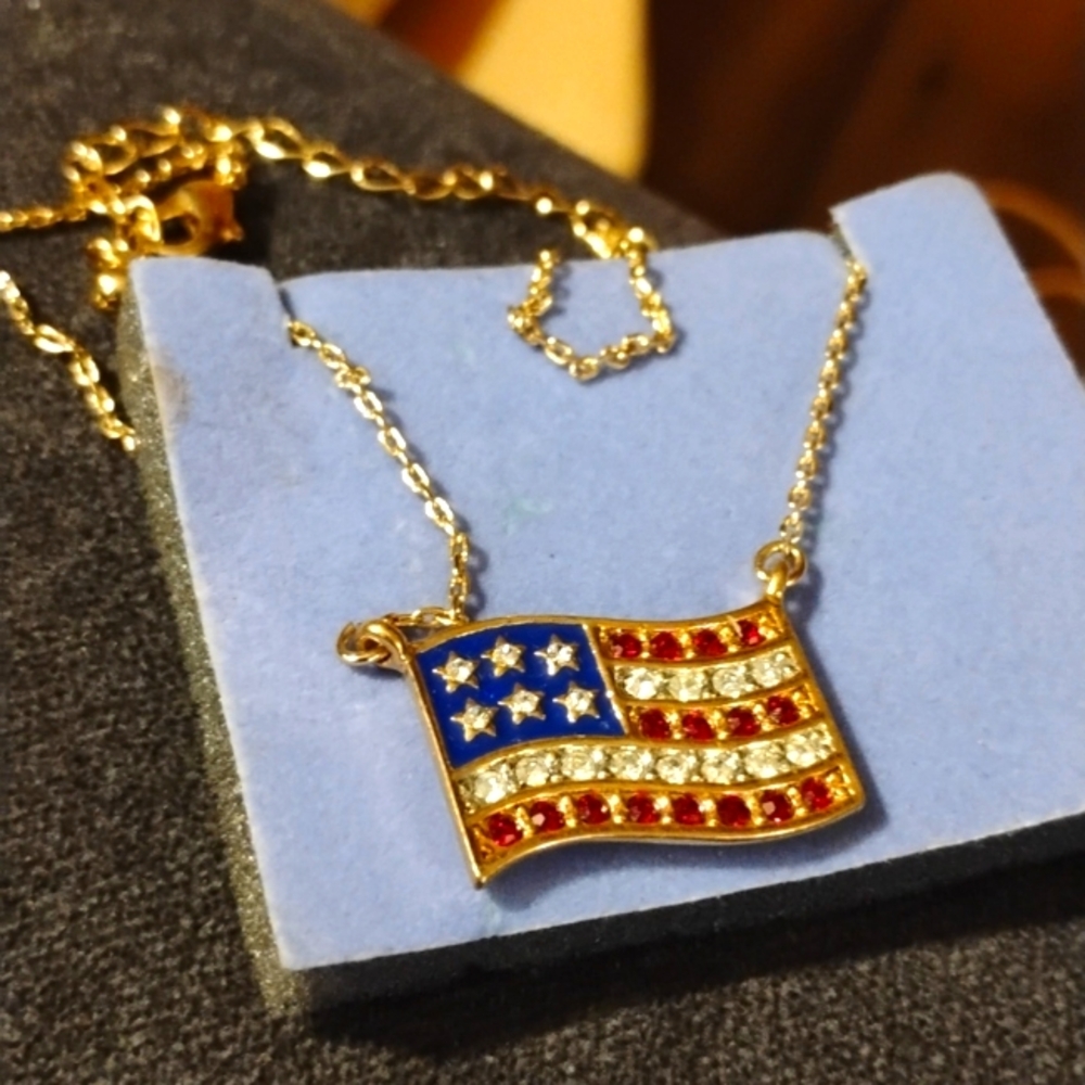 Sparkly Avon flag necklace